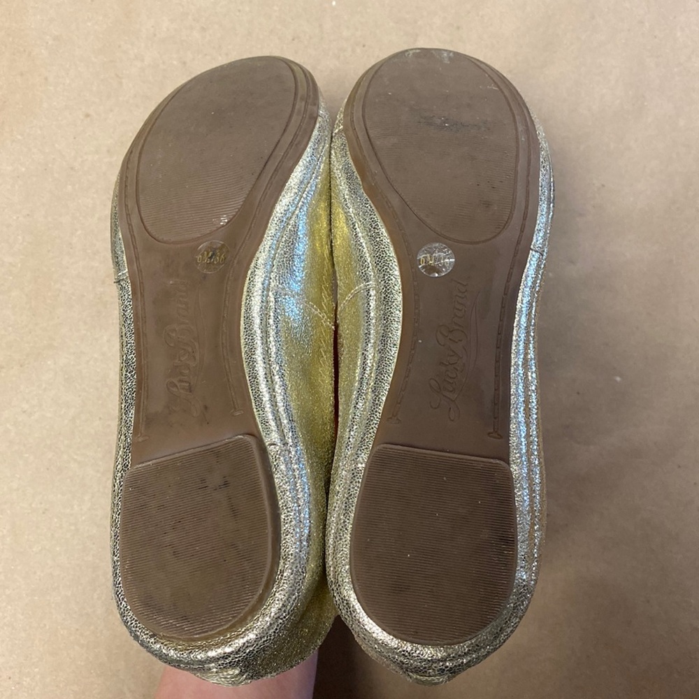 5/$50 Lucky Brand Metallic Gold Emmie Ballet Flats - Picture 8 of 8